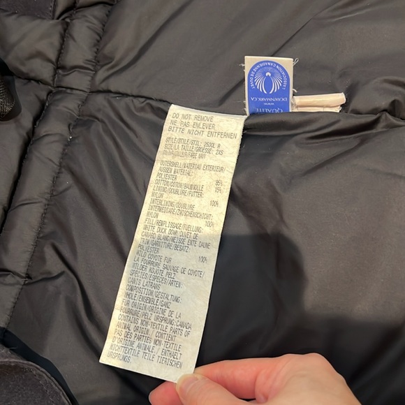 Womens Canada Goose Parka Jacket - Picture 8 of 10